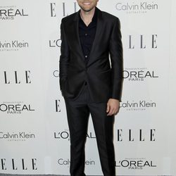Joel McHale en la fiesta 'Women in Hollywood' de ELLE