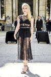 Dakota Fanning en el desfile de Valentino en la París Fashion Week