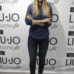 Edurne con un look denim como nueva imagen de Liu Jo