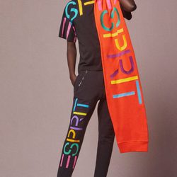 Chándal negro de Opening Ceremony con Esprit otoño/invierno 2016/2017
