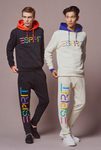 Chándals blanco y negro de la colección otoño/invierno 2016/2017 de Esprit con Opening Ceremony