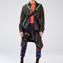 Chaqueta estilo militar de la colección 'Kenzo x H&M'