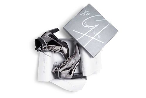 Nuevos botines 'Gigi Boot' diseñados por Gigi Hadid para Stuart Weitzman