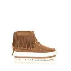 Botines camel con flecos de la colección otoño/invierno 2016/2017 de Sixtyseven