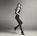 Karlie Kloss con unos jeans de Liu Jo otoño/invierno 2016/2017