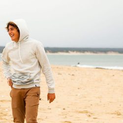 Sudadera beige de Quiksilver otoño/invierno 2016/2017