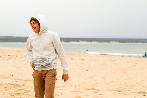 Sudadera beige de Quiksilver otoño/invierno 2016/2017