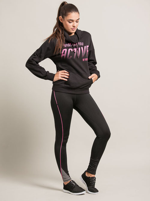 Sudadera negra de la colección otoño/invierno 2016/2017 de Inside