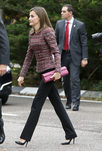 La Reina Letizia con un top de tweed en el 50º aniversario de la Conferencia Episcopal Española