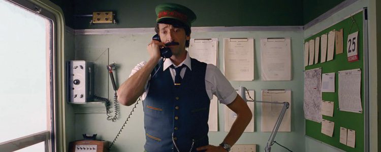 Adrien Brody en el cortometraje de H&M dirigido por Wes Anderson para Navidad 2016