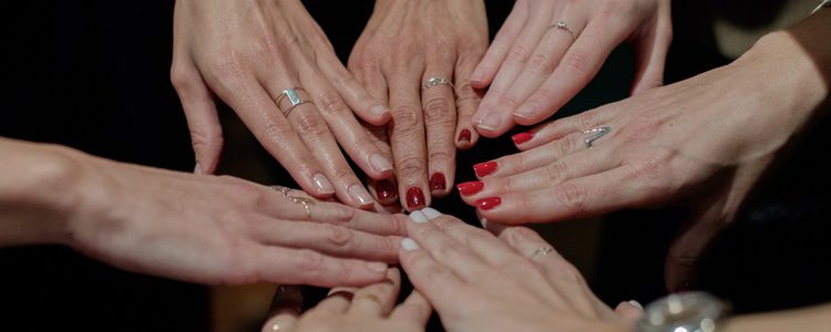 Anillos solidarios de SoulBask, firma de Bárbara Goenaga