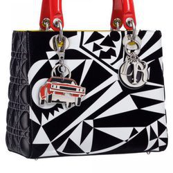 Bolso bicolor de la colección 'Lady Art' de Dior