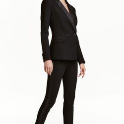 Esmoquin negro de H&M colección Navidad 2016
