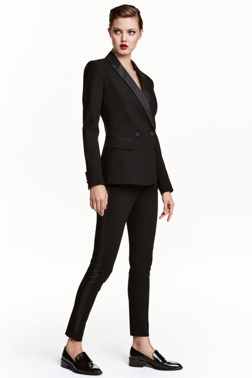Esmoquin negro de H&M colección Navidad 2016