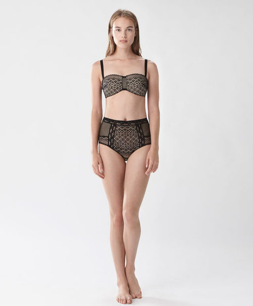 Braguita alta de encaje y sujetador bandeau de Oysho para Navidad 2016