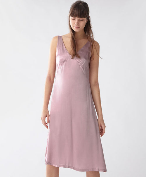 Camisón rosa empolvado de Oysho para Navidad 2016