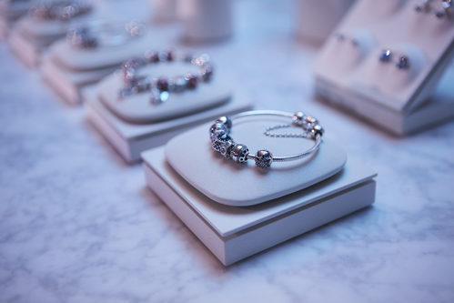 Pulsera de charms de la colección Navidad 2016 de Pandora