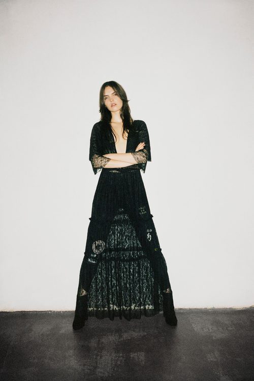 Vestido largo de color negro de Pull&Bear para Navidad 2016