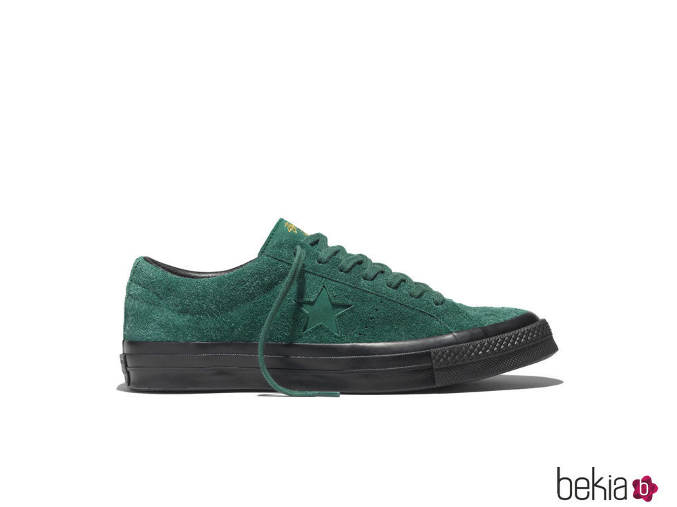 Sneakers 'Hunter green' de Converse y Stüssy