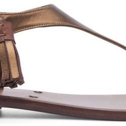 Sandalias con detalles metalizados de Cartujano primavera/verano 2017