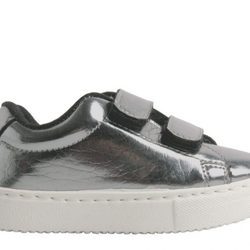 Sneakers metalizadas de Victoria Kids primavera/verano 2017