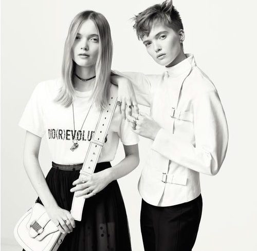 Camisetas blancas de Dior primavera/verano 2017