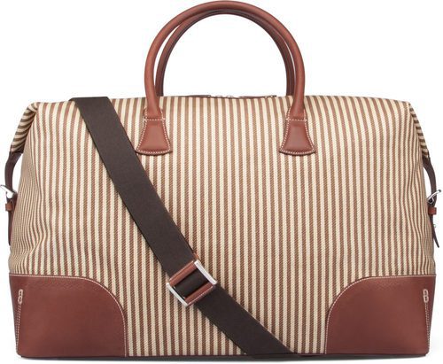 Bolso de estampado de rayas de la colección masculina de Cartujano primavera/verano 2017