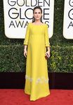 Natalie Portman con un look vintage en los Globos de Oro 2017