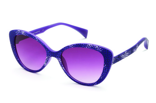 Gafas de sol 'ojo de gato' para niños de Italia Independent invierno 2017