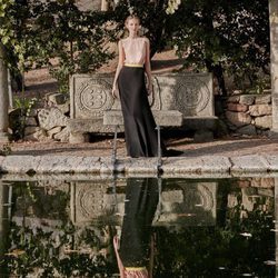 Vestido bicolor de Dolores Promesas primavera/verano 2017