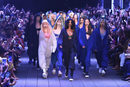 Desfile de DKNY en la Nueva York Fashion Week de septiembre 2016