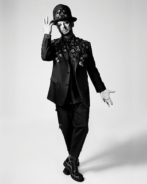 Boy George con un look punk de Dior para primavera/verano 2017