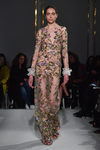 Vestido floral de Giambattista Valli primavera/verano 2017 en la Semana de la Alta Costura de París