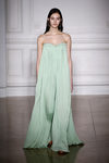 Vestido menta ancho de Valentino primavera/verano 2017 en la Semana de la Alta Costura de París