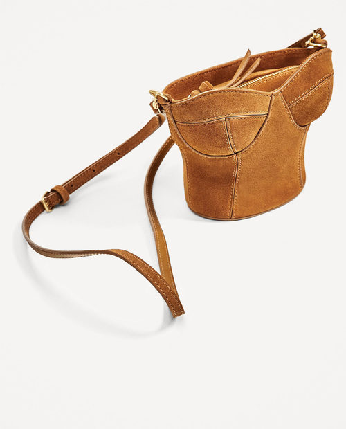 Bolso con forma de corsé de Zara primavera/verano 2017