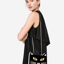 Clutch con forma de gato de Uterqüe primavera/verano 2017