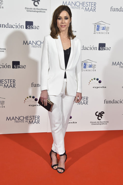 Ruth Díaz con un look bicolor en los Premios del Círculo de Escritores Cinematográficos