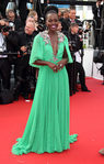 Lupita Nyong'o con un vestido verde en el Festival de Cannes 2015