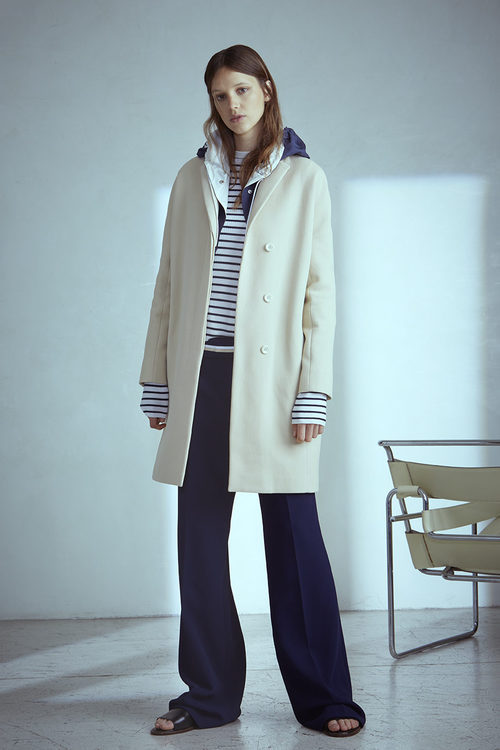 Look inspiración navy de Adolfo Domínguez primavera/verano 2017