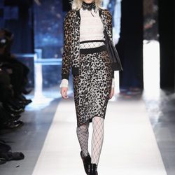 Total look animal print de Desigual otoño/invierno 2017/2018 en la New York Fashion Week