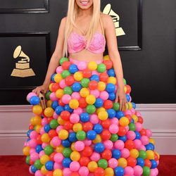 Girl Crush con un look original en los Grammy 2017