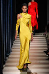 Vestido amarillo de Monse otoño/invierno 2017/2018 en la New York Fashion Week