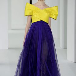 Vestido con falda de tul de Delpozo otoño/invierno 2017/2018 en la New York Fashion Week