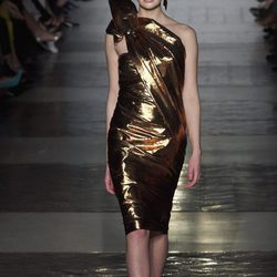 Vestido glitter de Roberto Verino primavera/verano 2017 en la Madrid Fashion Week