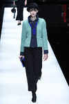 Chaqueta de color aguamarina de Giorgio Armani otoño/invierno 2017/2018 en la Milán Fashion Week