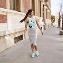 Cristina Pedroche con una falda gris de Puma primavera/verano 2017