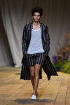 Look de seda de H&M Studio primavera/verano 2017 en la Paris Fashion Week