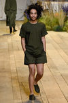 Total look verde de H&M Studio primavera/verano 2017 en la Paris Fashion Week