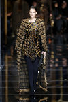 Abrigo largo de Balmain otoño/invierno 2017/2018 en la Paris Fashion Week