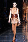 Abrigo de pelo de Balmain otoño/invierno 2017/2018 en la Paris Fashion Week